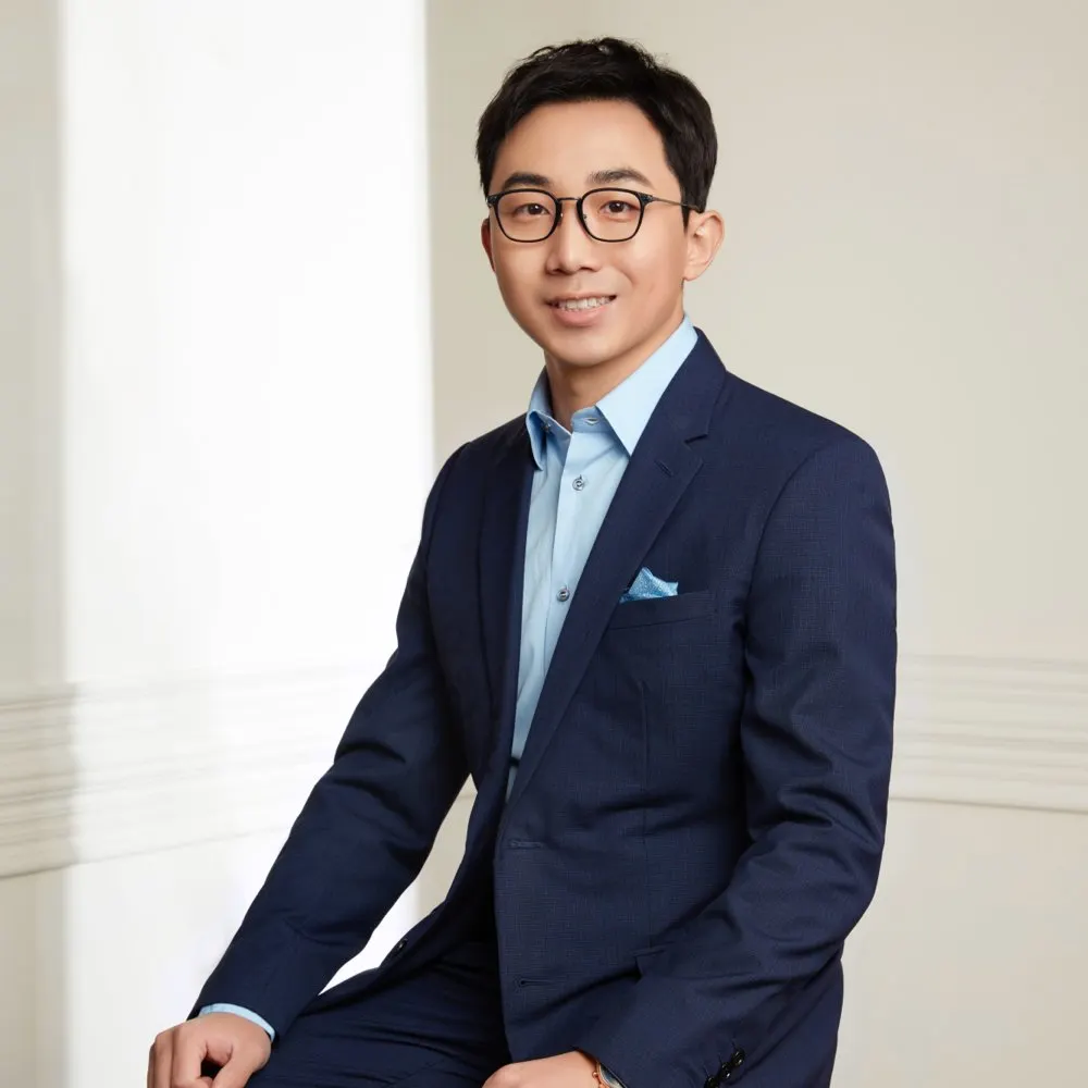 Founder Wang Ning